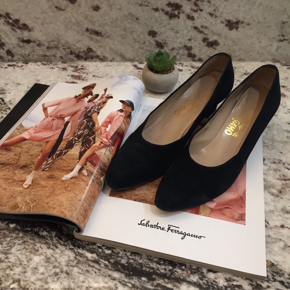 SALVATORE FERRAGAMO | Authentic Suede Block Heels